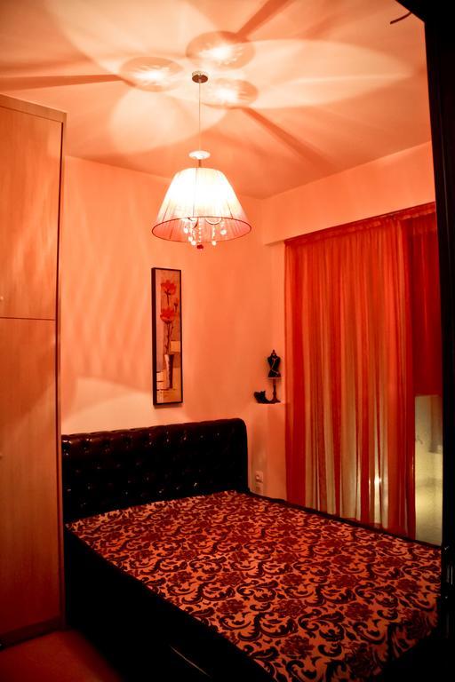 Sea View Beachfront Villa Peri Гуве Экстерьер фото
