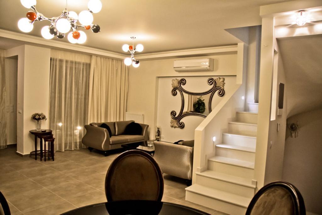 Sea View Beachfront Villa Peri Гуве Номер фото